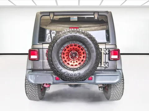 More photos of 2020 Jeep Wrangler Unlimited Rubicon at STG Montclair, CA