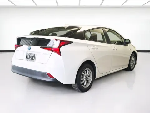 More photos of 2022 Toyota Prius LE at STG Montclair, CA
