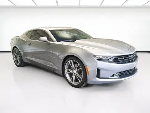 Another view of 2019 Chevrolet Camaro 1LT for sale in Montclair, CA at STG Montclair