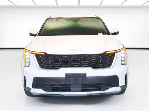 Photos of 2025 Kia Sorento LX for sale in Montclair, CA at STG Montclair
