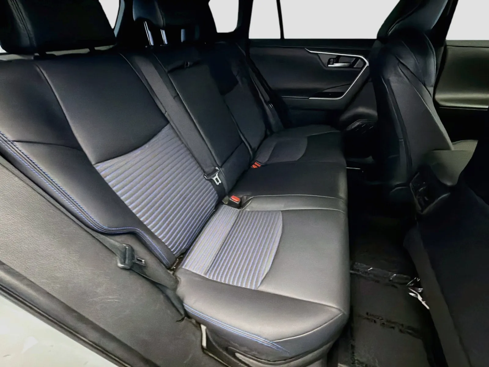 Toyota RAV4 photo 14