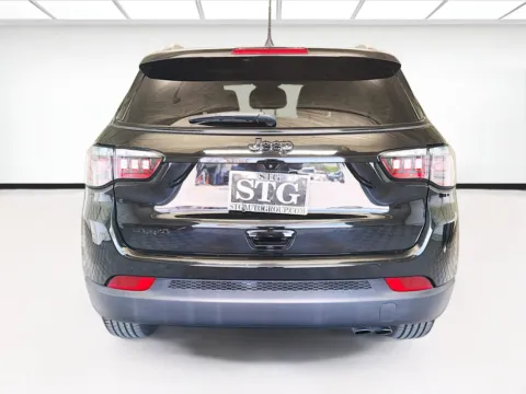 More photos of 2022 Jeep Compass Altitude at STG Montclair, CA