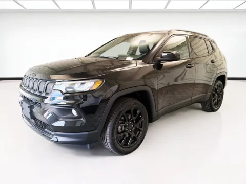Black 2022 Jeep Compass Altitude for sale in Montclair, CA