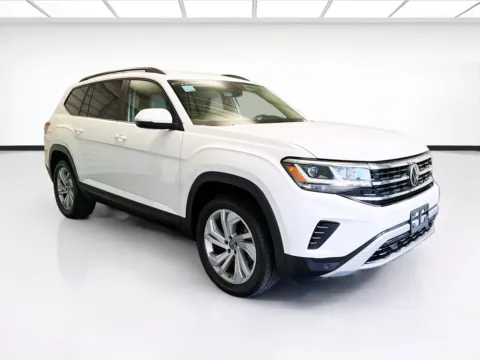 Another view of 2021 Volkswagen Atlas 3.6L V6 SE w/Technology for sale in Montclair, CA at STG Montclair