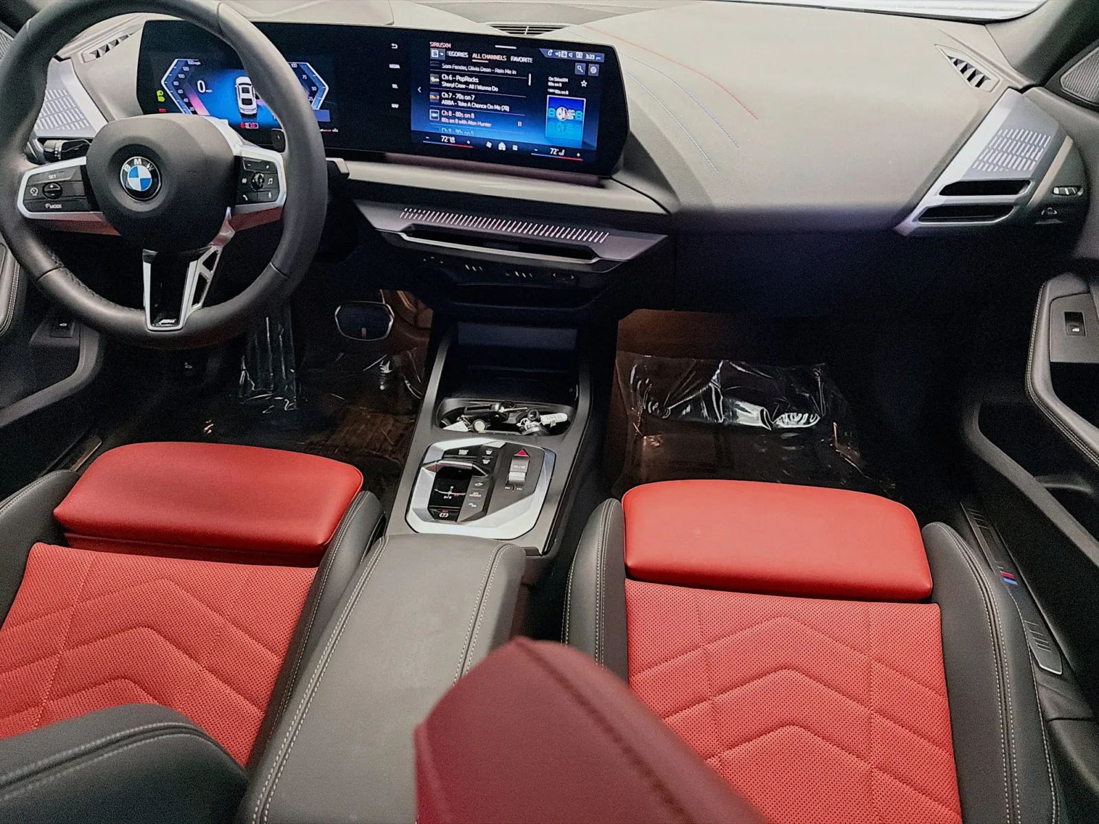 BMW 2 Series photo 12