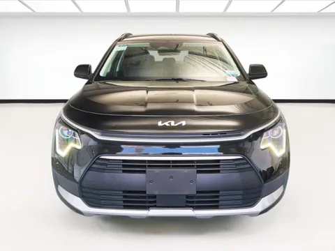 Photos of 2024 Kia Niro EX for sale in Montclair, CA at STG Montclair