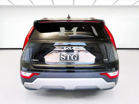 More photos of 2024 Kia Niro EX at STG Montclair, CA