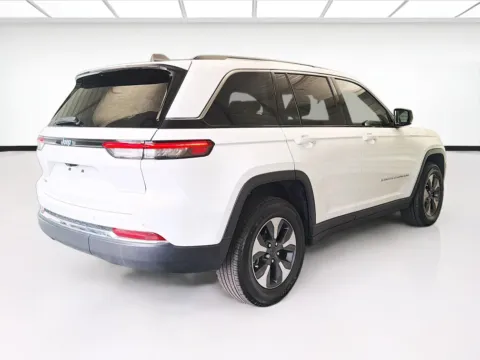 More photos of 2022 Jeep Grand Cherokee 4xe at STG Montclair, CA