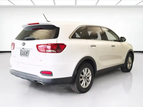 More photos of 2020 Kia Sorento LX at STG Montclair, CA