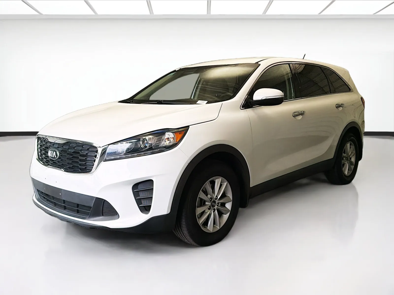 White 2020 Kia Sorento LX for sale in Montclair, CA