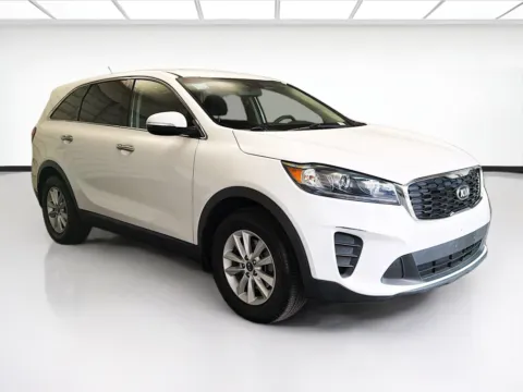 Another view of 2020 Kia Sorento LX for sale in Montclair, CA at STG Montclair