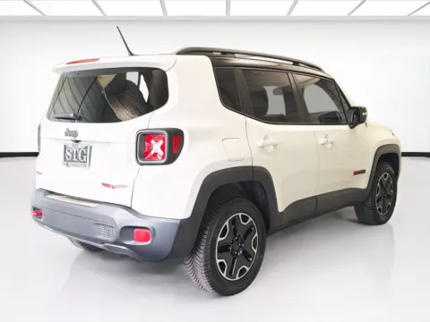 More photos of 2016 Jeep Renegade Trailhawk at STG Montclair, CA