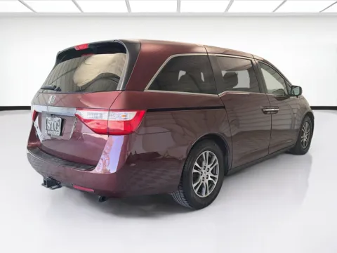 More photos of 2013 Honda Odyssey EX-L at STG Montclair, CA