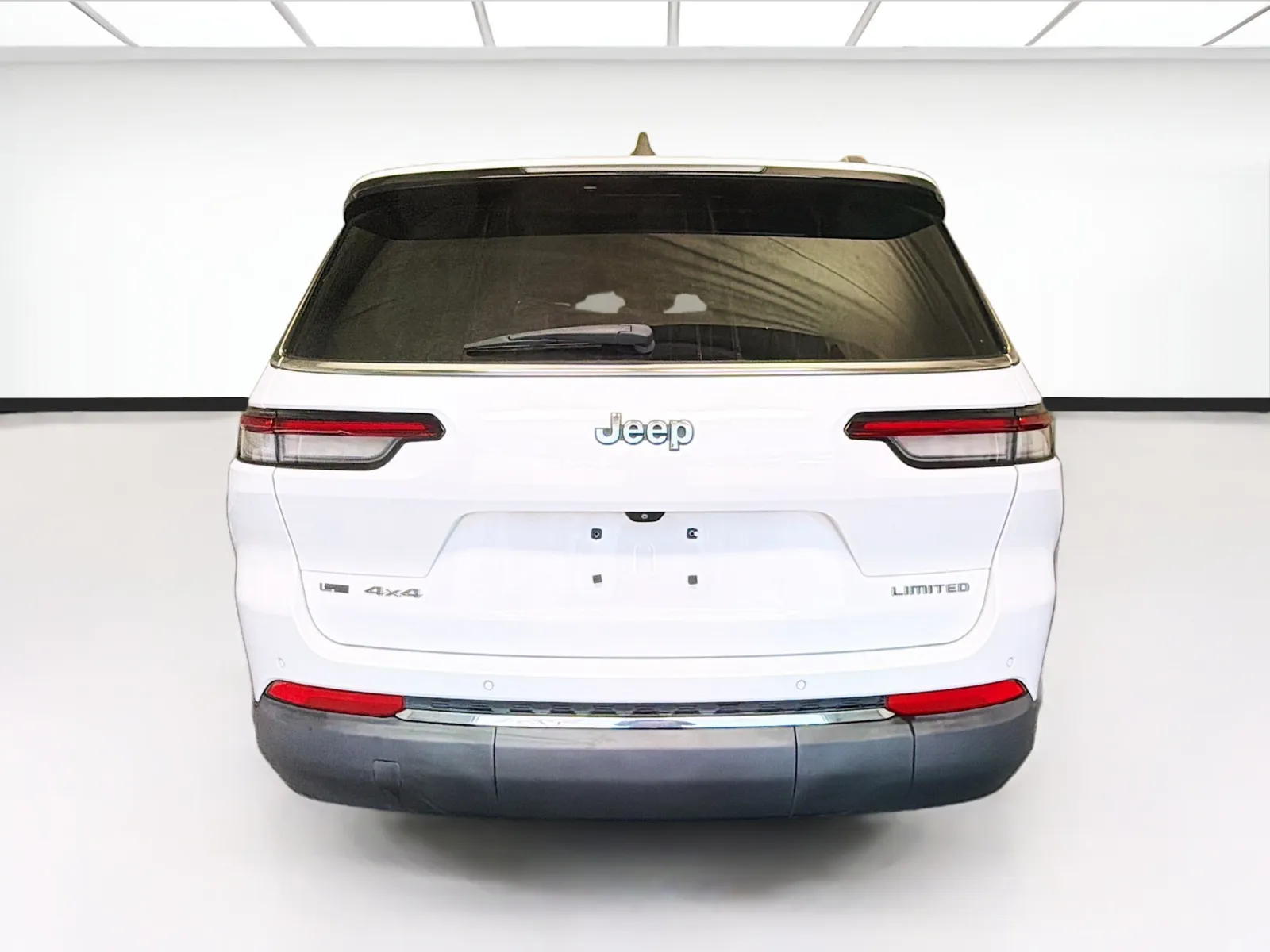 Used 2021 Jeep Grand Cherokee L Limited for sale in Montclair, CA