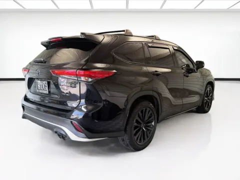 More photos of 2021 Toyota Highlander XSE at STG Montclair, CA