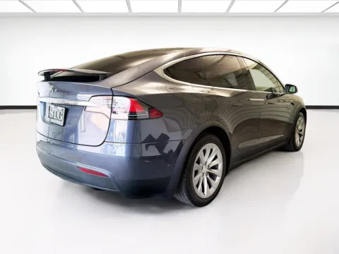 More photos of 2019 Tesla Model X Long Range at STG Montclair, CA