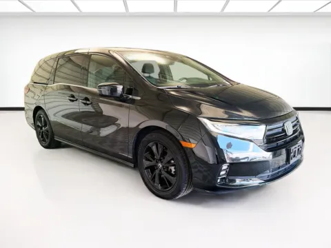 Another view of 2023 Honda Odyssey Sport for sale in Montclair, CA at STG Montclair