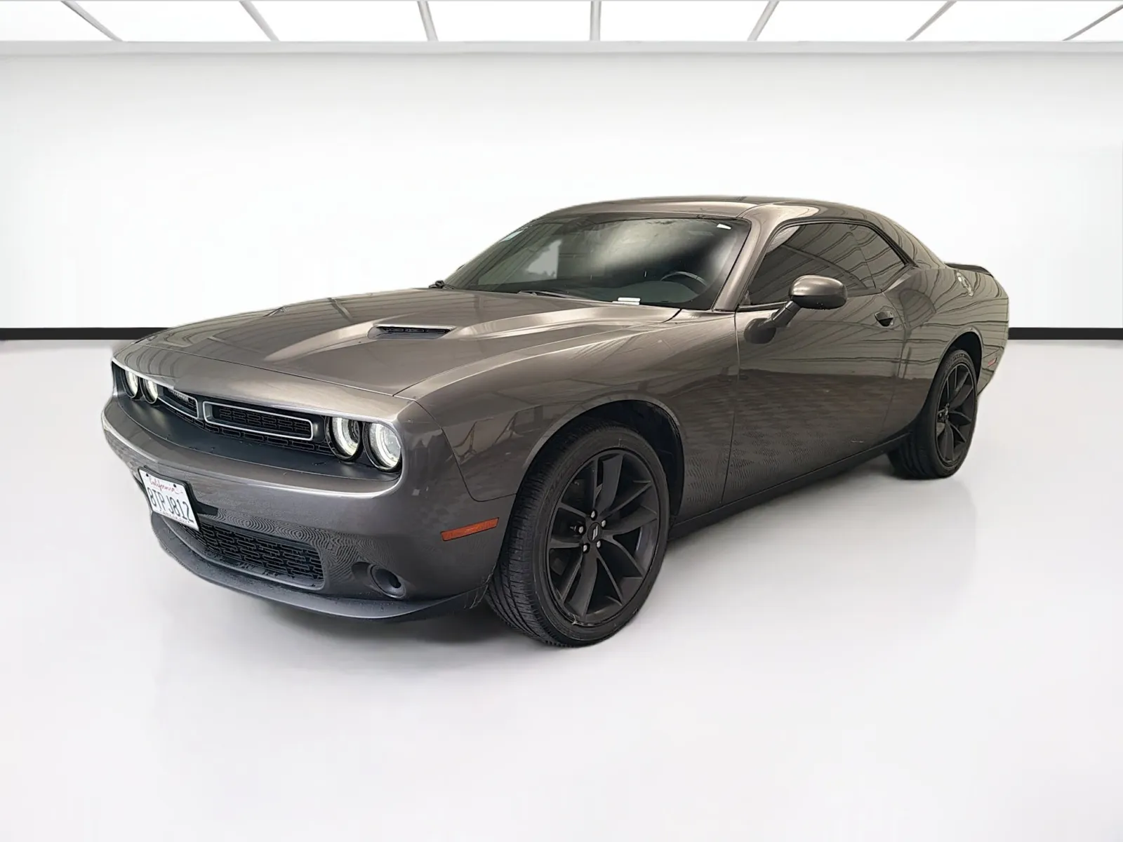 Gray 2020 Dodge Challenger SXT for sale in Montclair, CA