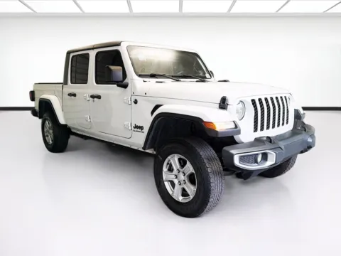 Another view of 2022 Jeep Gladiator Sport for sale in Montclair, CA at STG Montclair