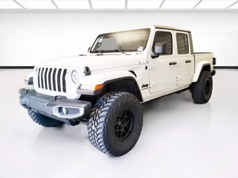 White 2022 Jeep Gladiator Sport for sale in Montclair, CA