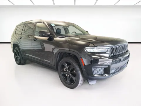 Another view of 2023 Jeep Grand Cherokee L Altitude for sale in Montclair, CA at STG Montclair