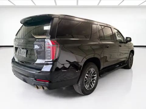 More photos of 2025 Chevrolet Suburban Z71 at STG Montclair, CA