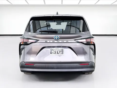More photos of 2025 Toyota Sienna LE 8 Passenger at STG Montclair, CA