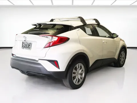 More photos of 2020 Toyota C-HR LE at STG Montclair, CA