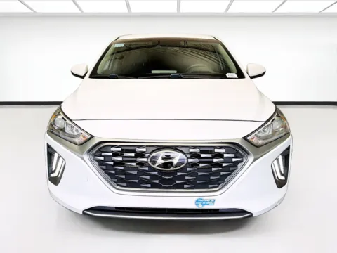 Photos of 2020 Hyundai Ioniq Plug-In Hybrid SE for sale in Montclair, CA at STG Montclair