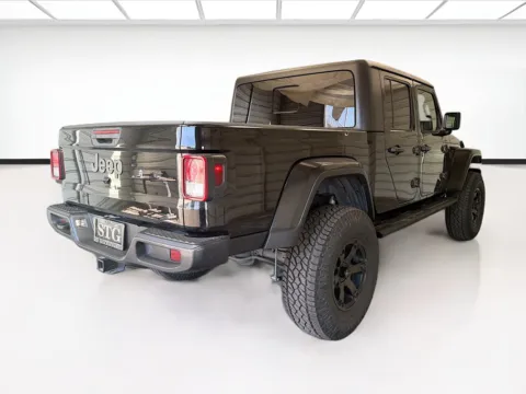More photos of 2021 Jeep Gladiator Sport California Edition at STG Montclair, CA