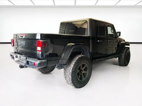 More photos of 2021 Jeep Gladiator Sport California Edition at STG Montclair, CA