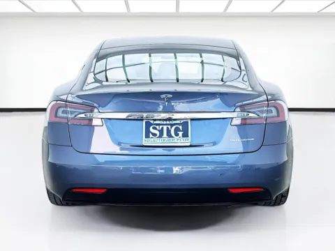 More photos of 2021 Tesla Model S Long Range at STG Montclair, CA