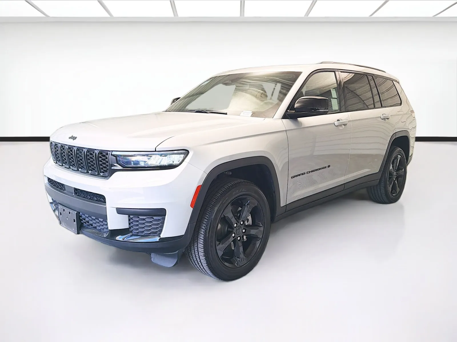 Silver 2024 Jeep Grand Cherokee L Altitude X for sale in Montclair, CA