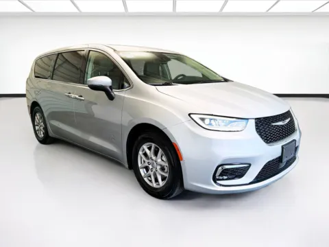 Another view of 2023 Chrysler Pacifica Touring L for sale in Montclair, CA at STG Montclair