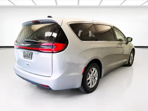 More photos of 2023 Chrysler Pacifica Touring L at STG Montclair, CA