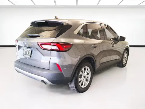 More photos of 2023 Ford Escape Hybrid Active at STG Montclair, CA