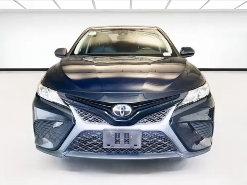 Photos of 2019 Toyota Camry SE for sale in Montclair, CA at STG Montclair
