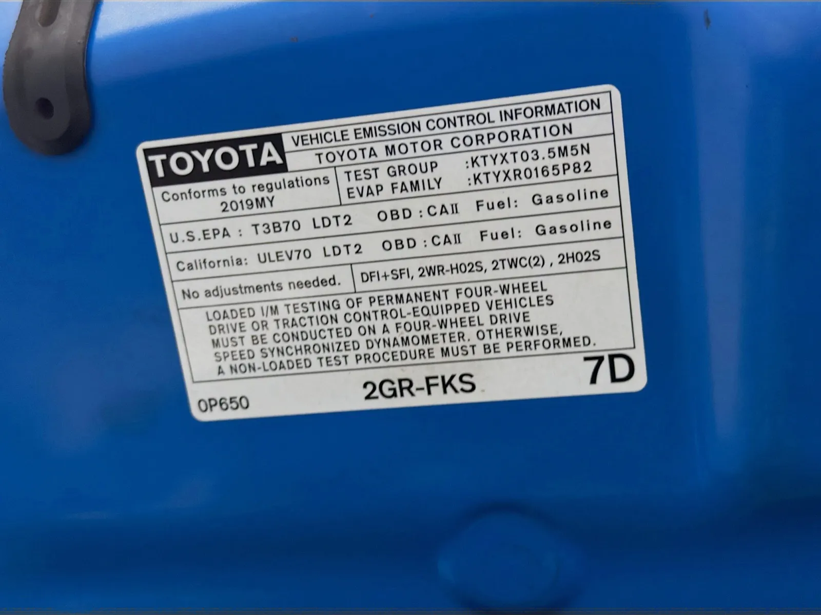Toyota Tacoma photo 17