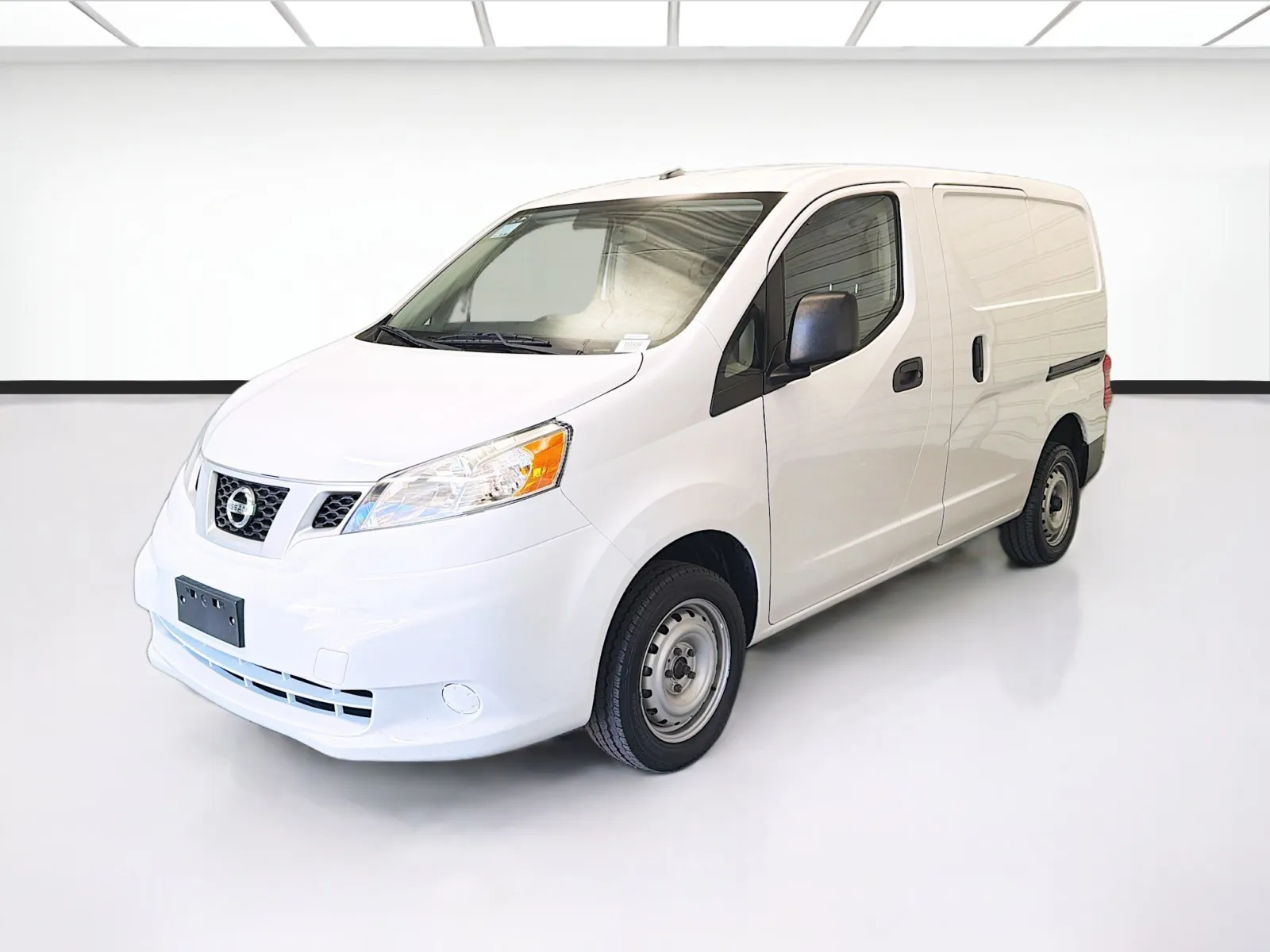 2020 Nissan NV200 S's photo