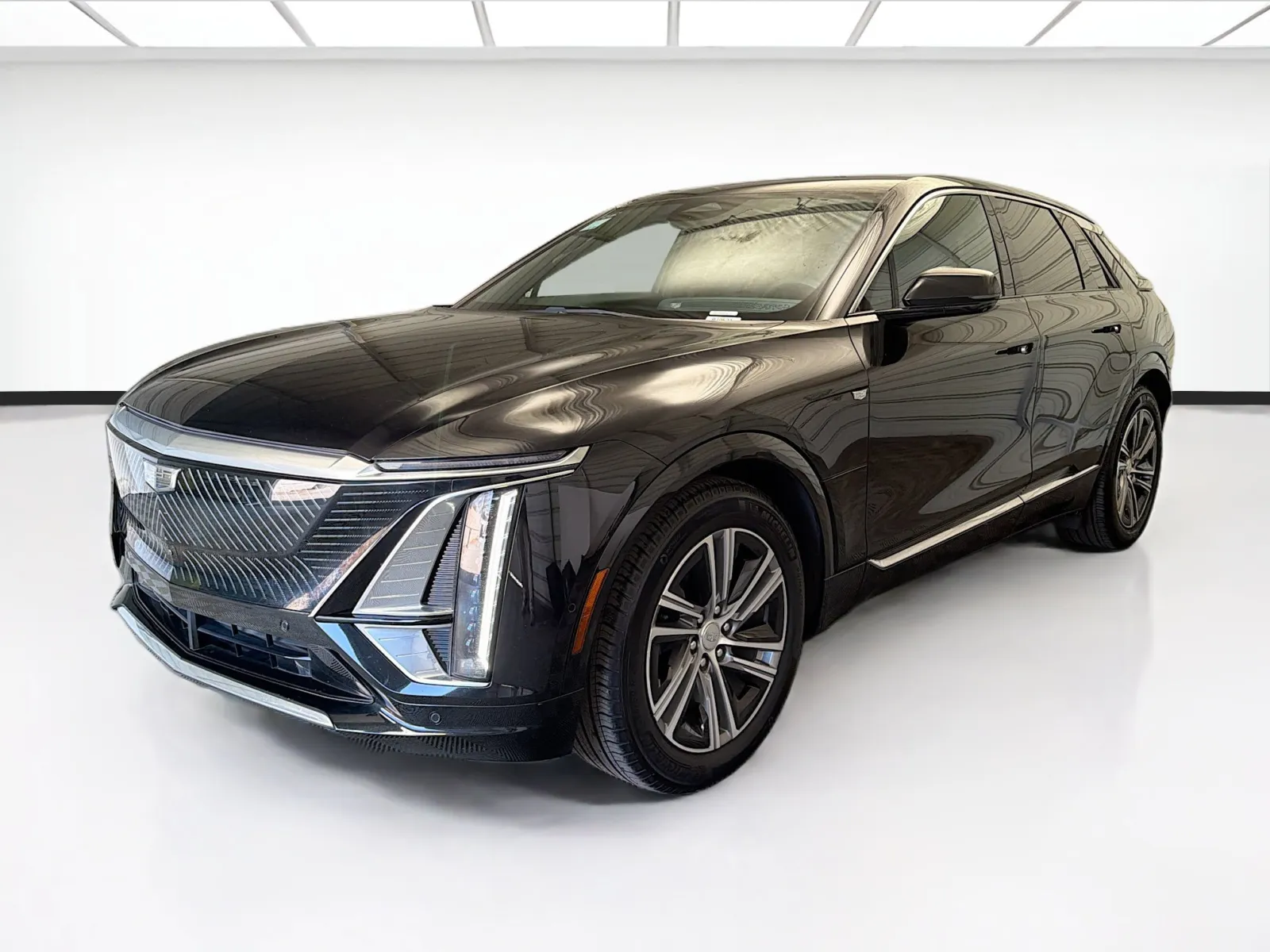 2024 Cadillac Lyriq Luxury 1 RWD's photo