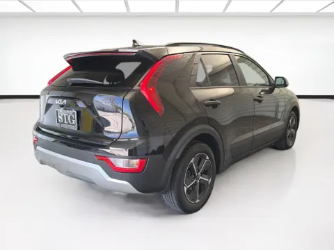 More photos of 2024 Kia Niro EX at STG Montclair, CA
