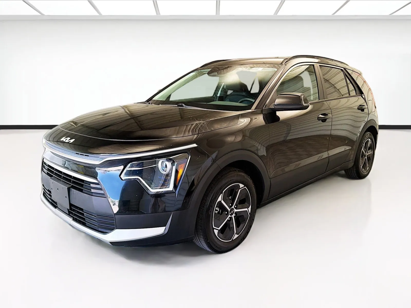 Black 2024 Kia Niro EX for sale in Montclair, CA