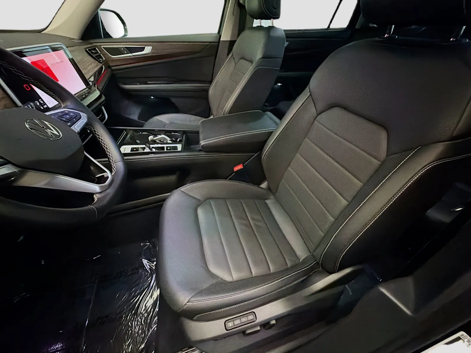 Volkswagen Atlas photo 11