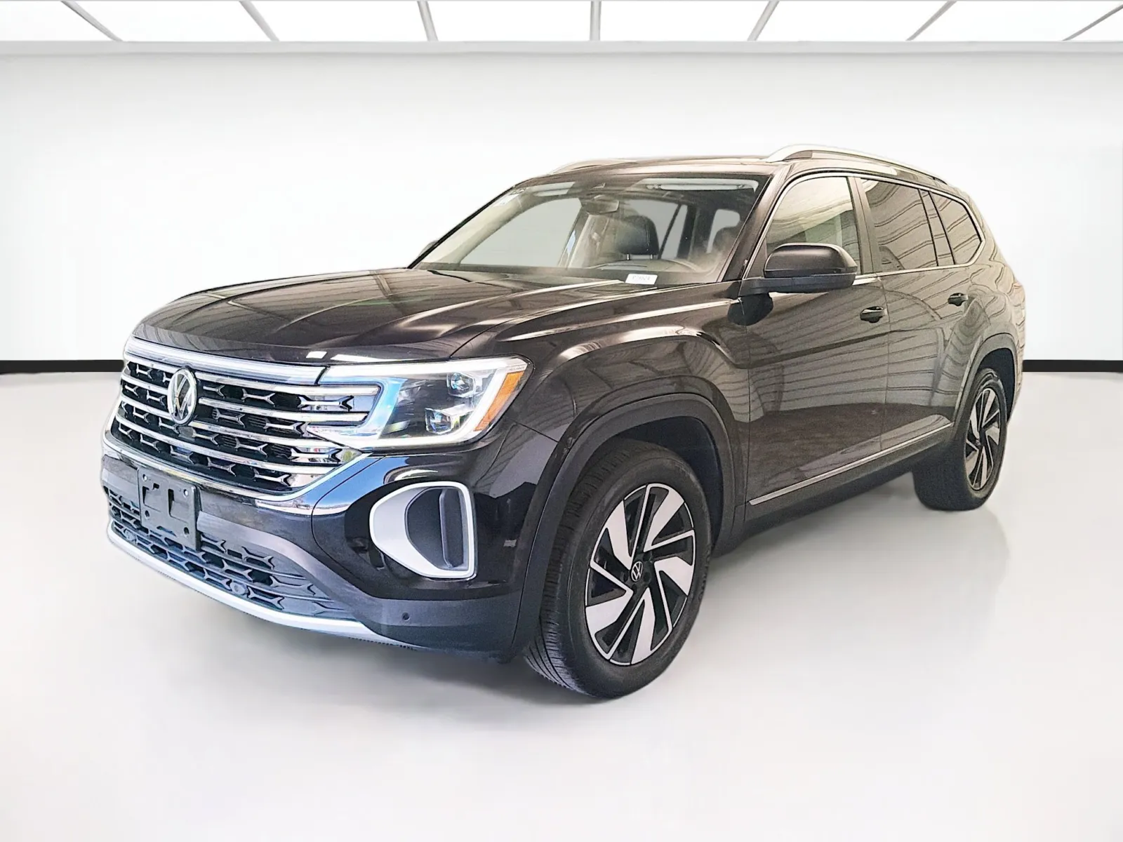 2025 Volkswagen Atlas 2.0T SEL 4MOTION's photo