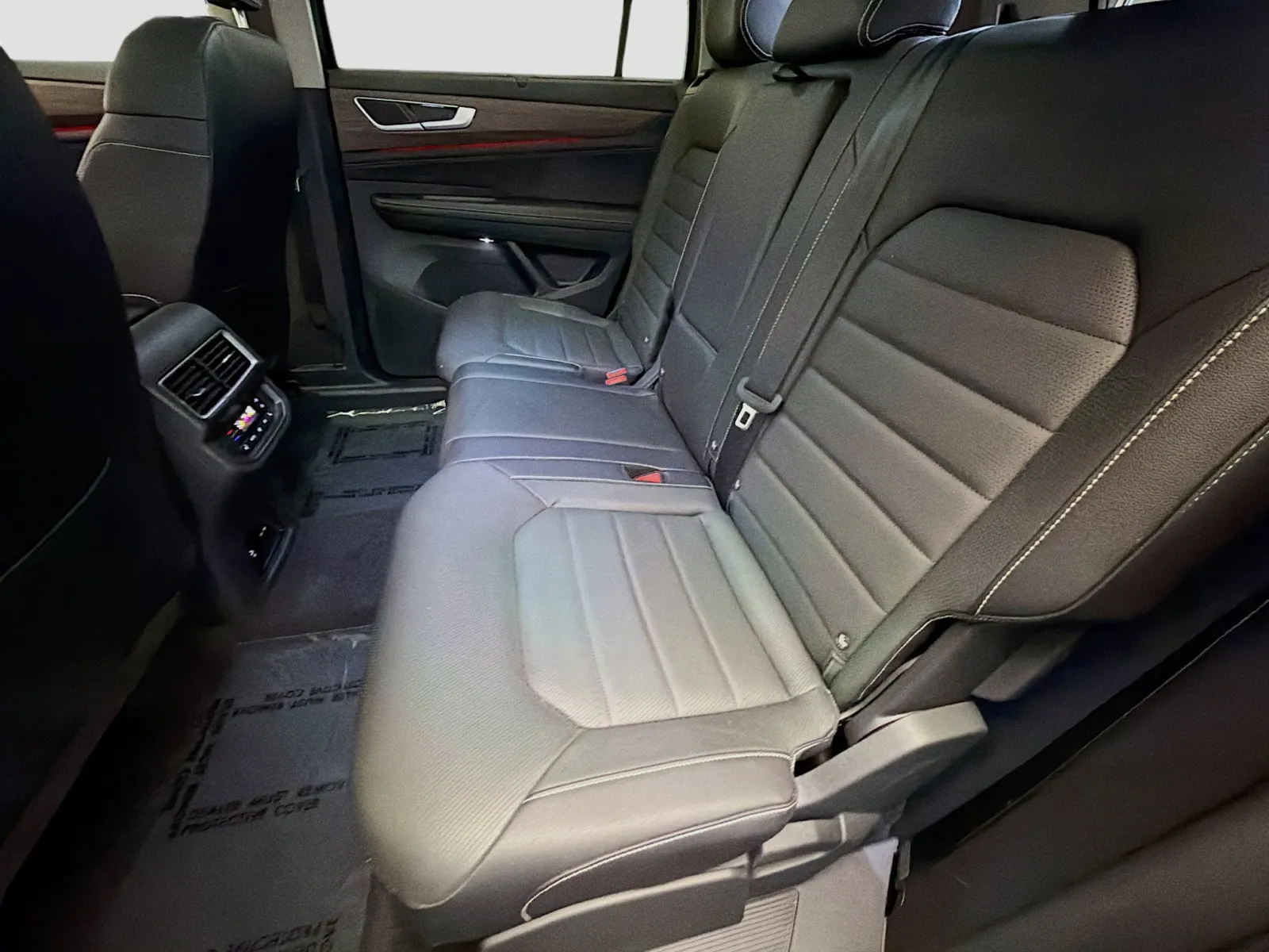 Volkswagen Atlas photo 13