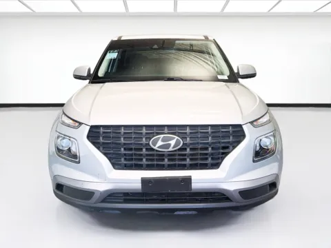 Photos of 2021 Hyundai Venue SE for sale in Montclair, CA at STG Montclair