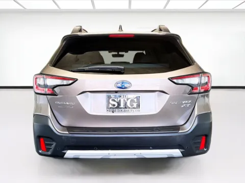 More photos of 2021 Subaru Outback Limited at STG Montclair, CA