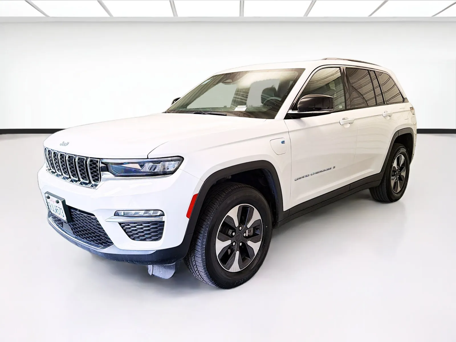 White 2024 Jeep Grand Cherokee 4xe for sale in Montclair, CA