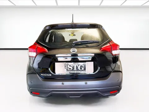 More photos of 2020 Nissan Kicks S at STG Montclair, CA
