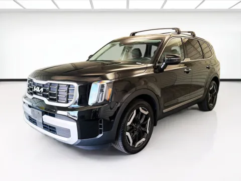 Black 2024 Kia Telluride S for sale in Montclair, CA